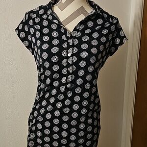Alfani Navy and White Geometric Blouse Size Medium